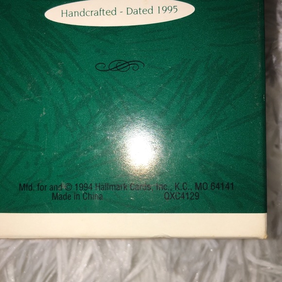 Vtg Hallmark Keepsake Ornament A Gift from Rodney Reindeer - Picture 14 of 14